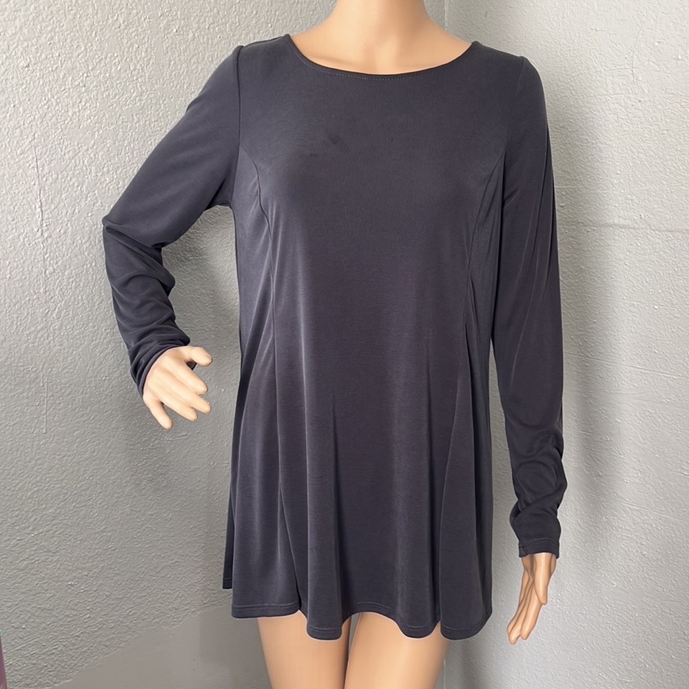 EE: Some Women’s Long Sleeve Tunic